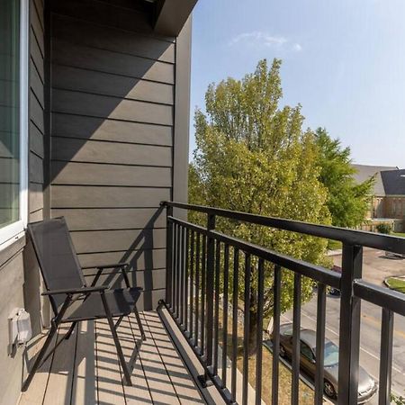 Modern Upscale 1Br Fountain Square Apartment Indianapolis Bagian luar foto